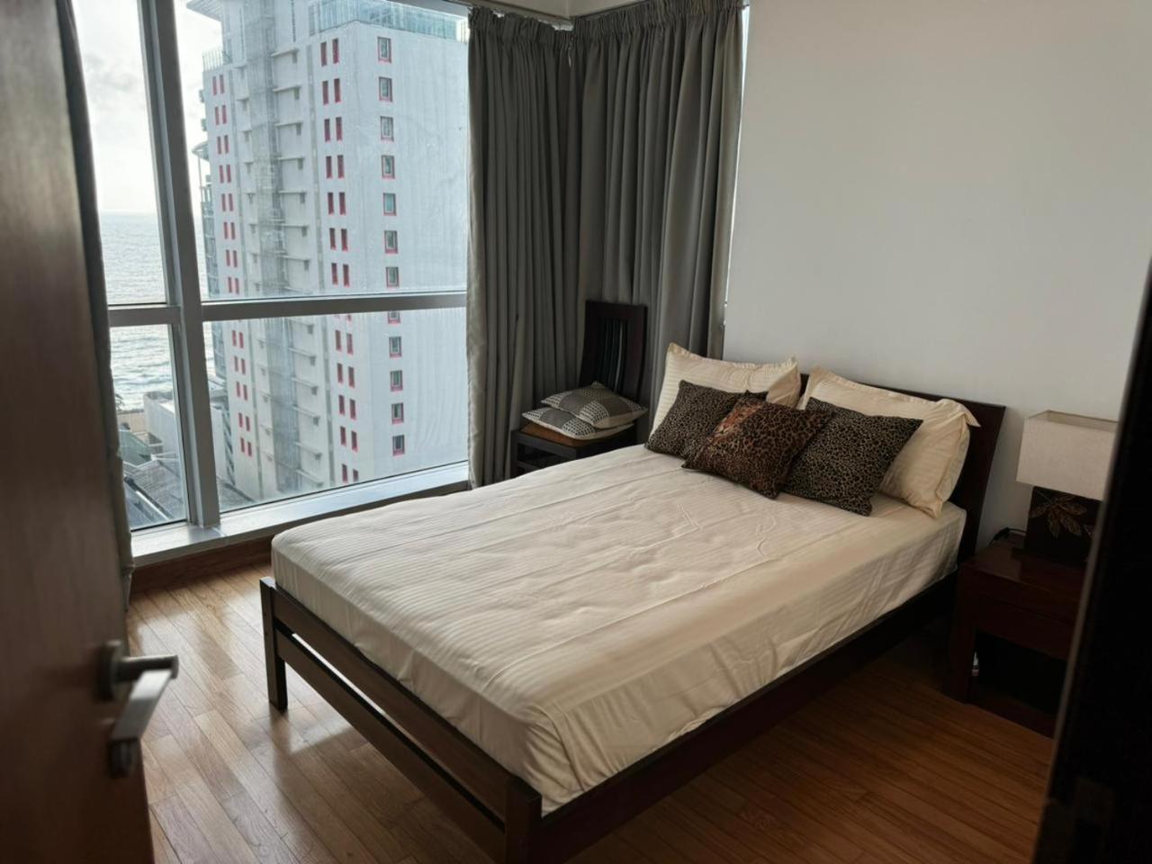 Luxury Sea View 2bedroom In 3 Apartamento Colombo